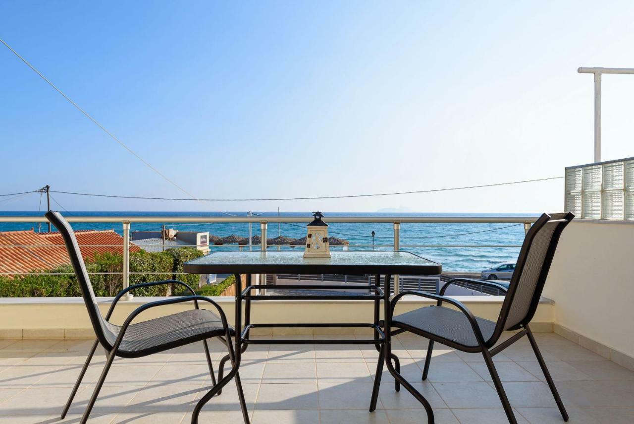 Coral Sea Studio Kokkinos Pirgos Bagian luar foto
