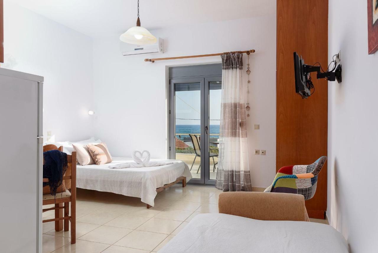 Coral Sea Studio Kokkinos Pirgos Bagian luar foto
